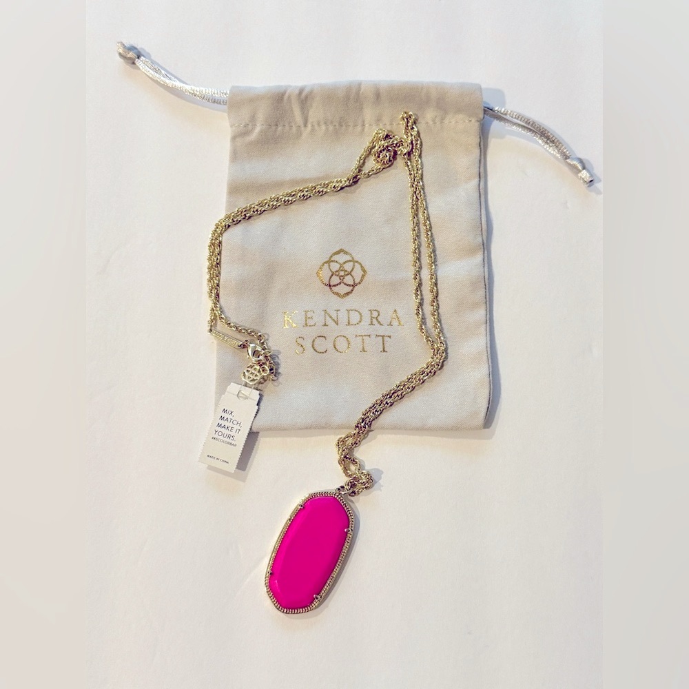 Kendra Scott Rae Gold Necklace with Pink Pendant